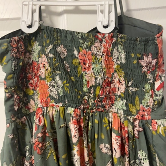 Cute summer dress size Large - Picture 4 of 4